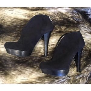 Bakers - Ankle Booties👣🖤